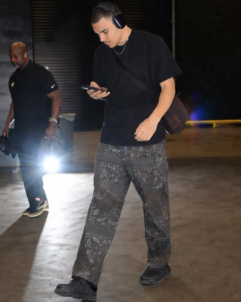 开云APP-荣耀归于上帝！约翰-汤杰Ins晒个人赛场照与球迷分享