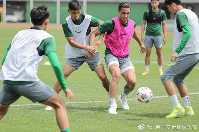 开云体育下载-多名外援缺战本土球员扛旗 国安先回前四再谈其他